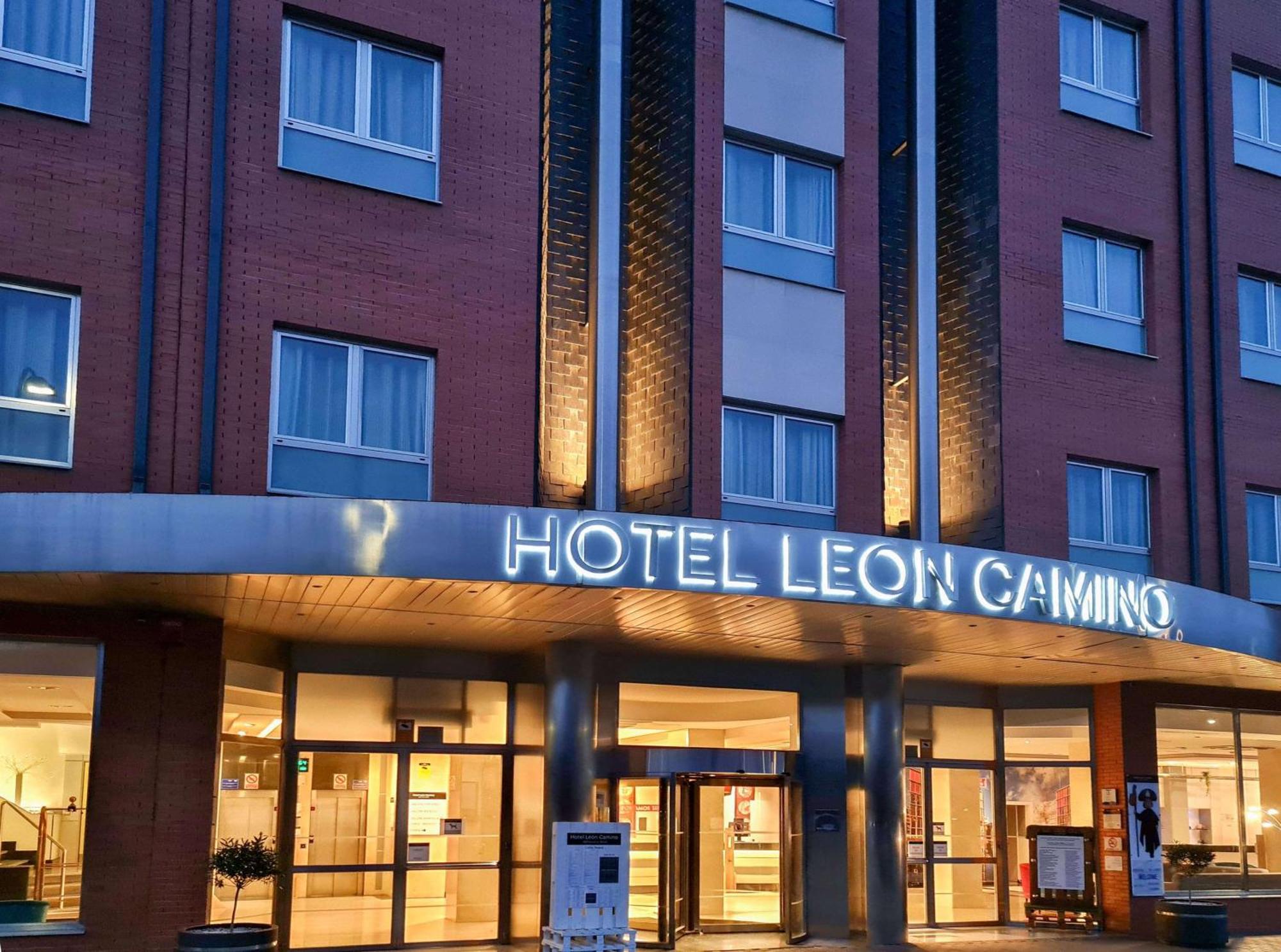 Hotel Zentral León Eksteriør billede