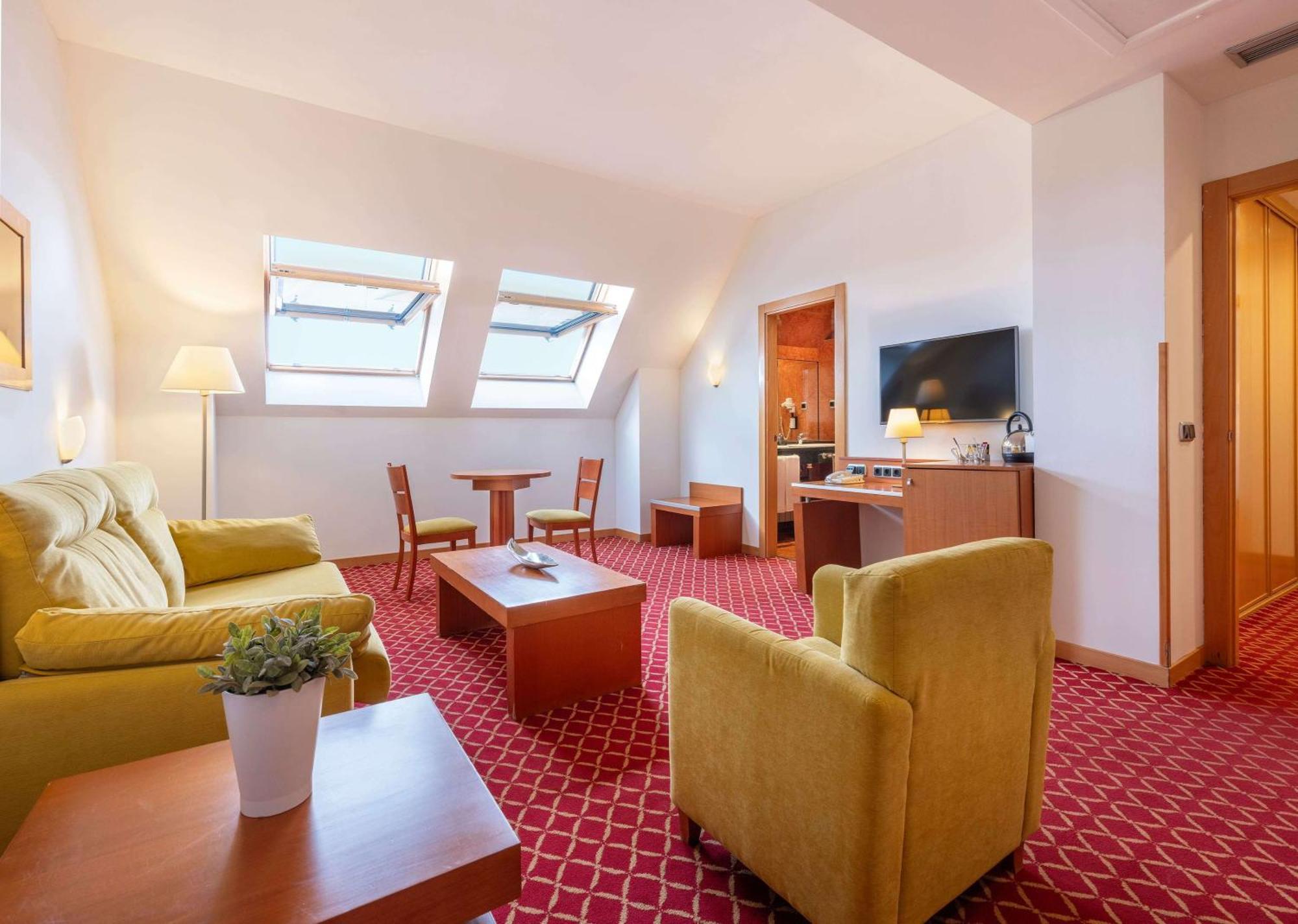 Hotel Zentral León Eksteriør billede