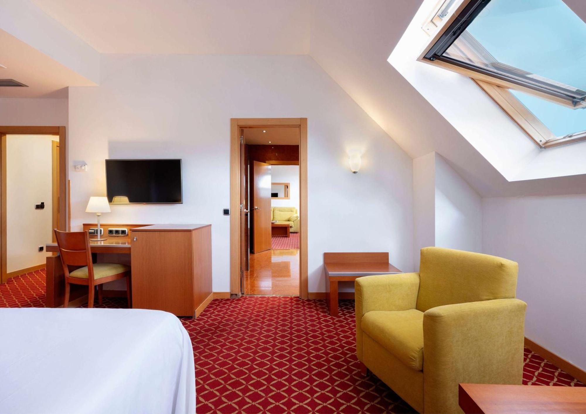Hotel Zentral León Eksteriør billede