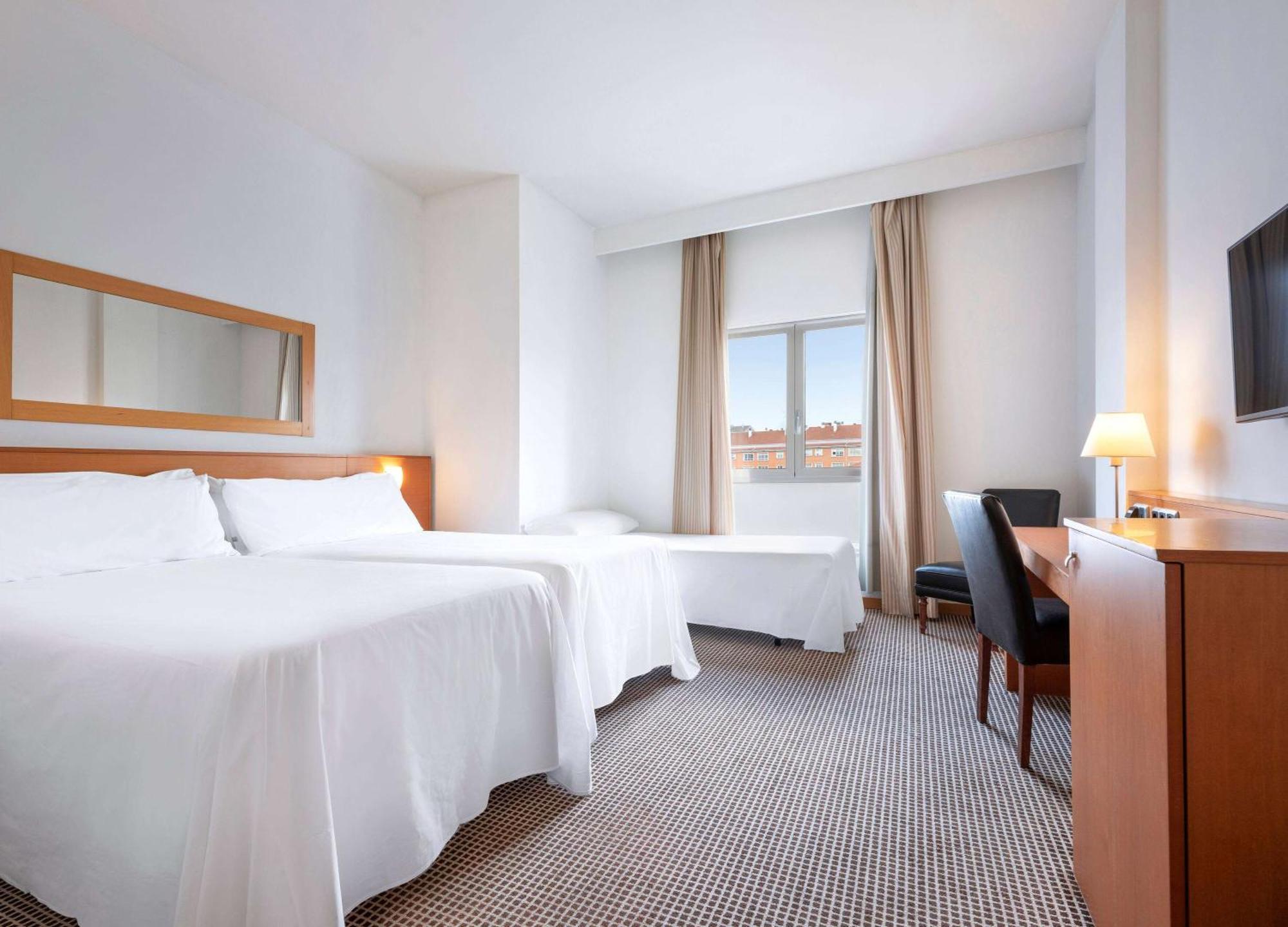 Hotel Zentral León Eksteriør billede